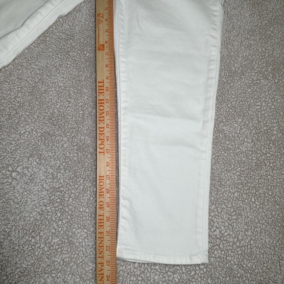 NWT Levi's Women White 311 Shaping Skinny Jeans Capris Size W29 Classic Style - Picture 5 of 12